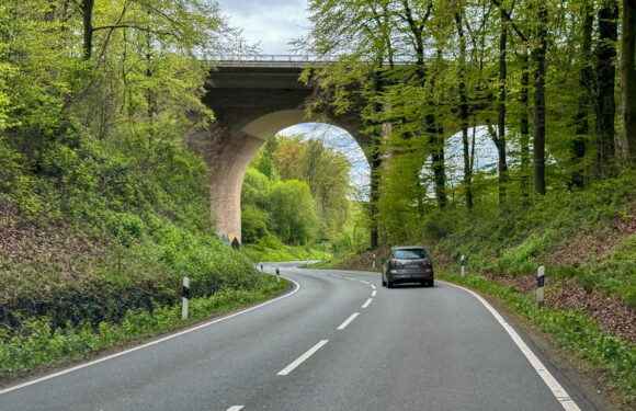 Sanierung der Talbrücken: Auf der A2 wird zwischen Veltheim und Bad Eilsen bis November gearbeitet