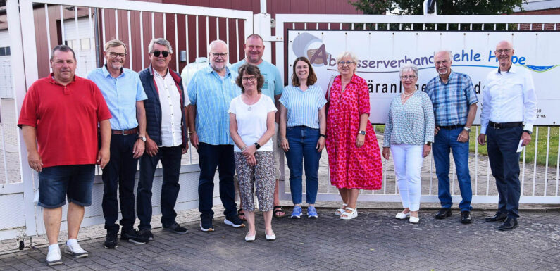 „High-Tech vom Feinsten“: Informationsbesuch der SPD/FDP-Gruppe beim Abwasserverband / Zukünftig CO2-neutrale Kläranlage