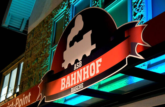 „Maffay Showband“ kommt in den ASB-Bahnhof