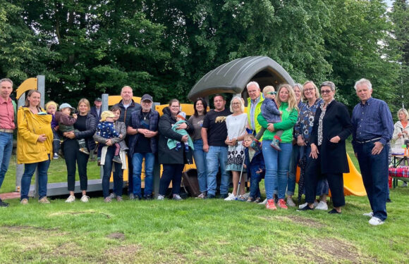 Wendthagen-Ehlen: Anwohner weihen neues Spielgerät ein