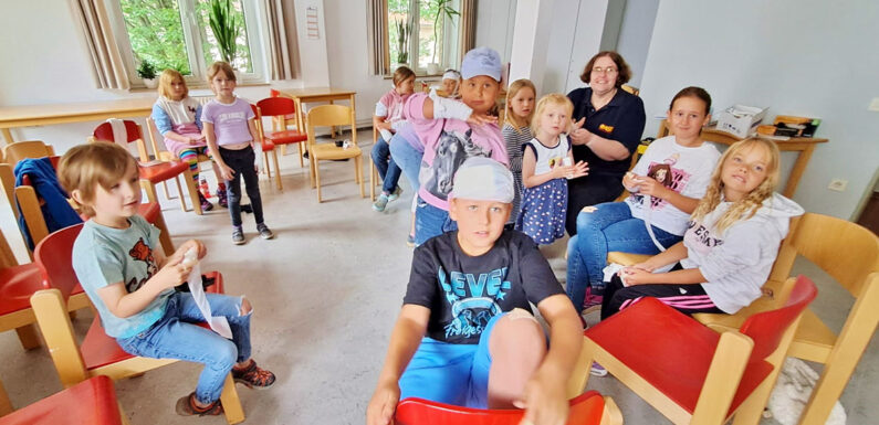 Kinder aus Bückeburg lernen in den Ferien Erste Hilfe beim ASB