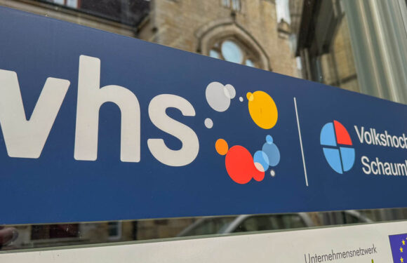 VHS-Angebote: „Codeknacker“ und „Vorsorgevollmacht“