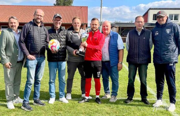 Große Freude im Fußballkreis: Zwei Schaumburger Vereine beim VGH-Fairness-Cup auf dem Treppchen