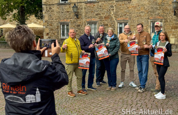 Rintelner Weintage laden vom 3. bis 6. Oktober zu edlen Tropfen auf den Kirchplatz ein