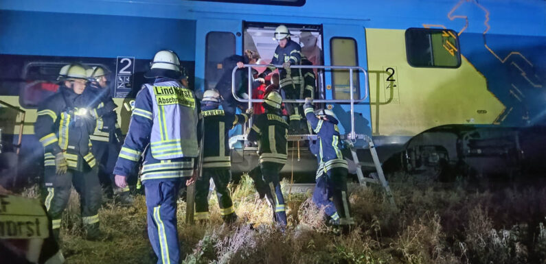 Lindhorst: Große Übung der Rettungsorganisationen an der Bahnstrecke Hannover-Minden