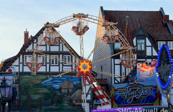 Rintelner Maimesse sorgt vom 1. bis 5. Mai für Kirmesnostalgie & Altstadtflair