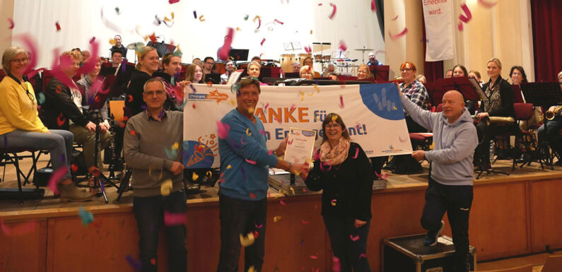 „Ehrenamt überrascht“: Susanne Schramm vom TSV Krainhagen geehrt