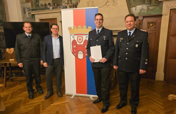 Weitere Amtszeit für stellvertretenden Ortsbrandmeister der Ortsfeuerwehr Scheie