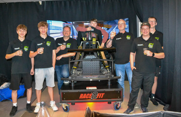 24 harte, digitale Rennstunden fürs eSports-Team des SMC