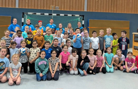 TVE Röcke ist zum dritten Mal Gast in der Grundschule im Petzer Feld