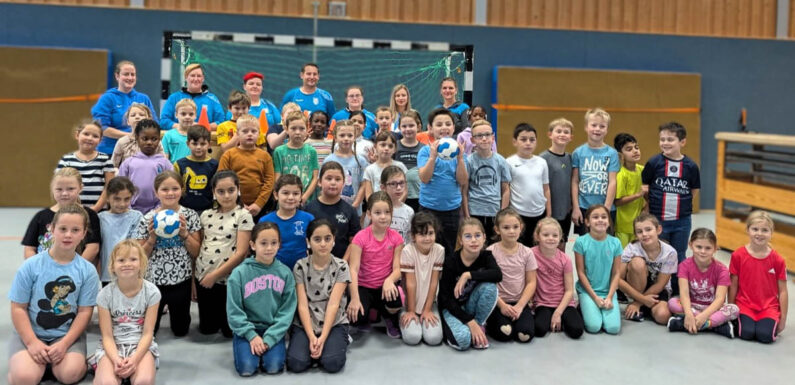 TVE Röcke ist zum dritten Mal Gast in der Grundschule im Petzer Feld