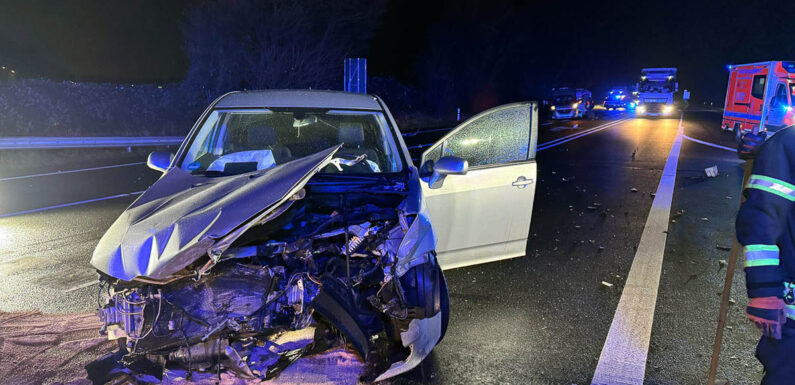 Schwerer Unfall mit mehreren Verletzten auf der B 482 in Porta Westfalica