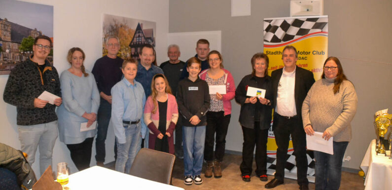 Pokale, Ehrungen und friedliche Wahlen: Volles Haus zur SMC Mitgliederversammlung