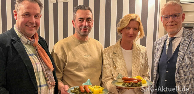 Geselligkeit im Vordergrund: Grünkohlessen des Bückeburger Bürgerbataillons im Rathaussaal am 24. Januar