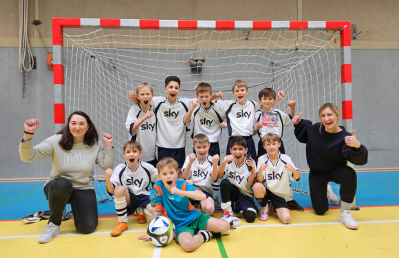 Grundschule „Am Harrl“ aus Bückeburg gewinnt Schulfußballturnier der Schaumburger Grundschulen