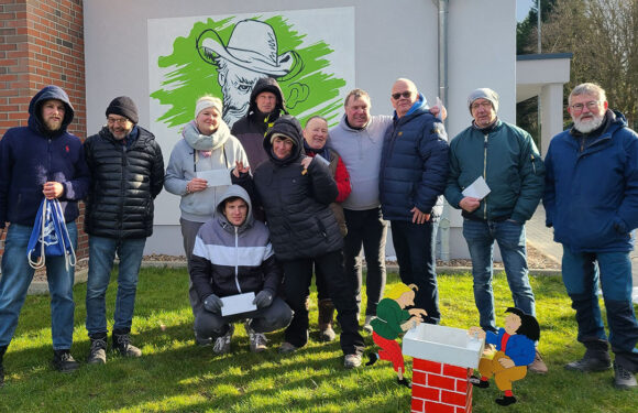 Sonnenschein und knackiges Winterwetter beim „5. Streich“ der Boule-Serie in Wiedensahl