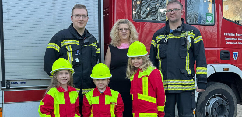 Sülbeck: Neue Einsatzkleidung für die Kinderfeuerwehr „Flammenhopser“