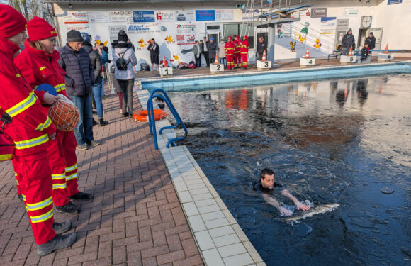 Erfolgreiche Premiere fürs 1. Obernkirchener Eisschwimmen im Sonnenbrinkbad