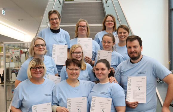 12 Pflege-Mitarbeiter am Schaumburger Klinikum zu „Move Coaches“ ausgebildet