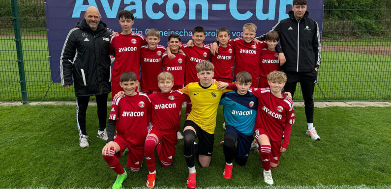 Schaumburger Nachwuchskicker beim U13 Avacon-Cup 2025