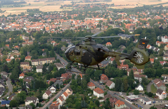 Gästeführung: „Achum. Ein Dorf und sein Flugplatz“