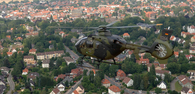 Gästeführung: „Achum. Ein Dorf und sein Flugplatz“