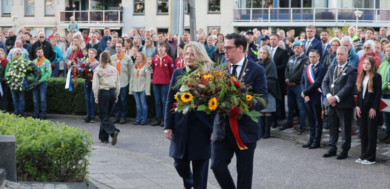 „Wir müssen zeigen, dass wir bereit sind, füreinander einzustehen“: Bürgermeister Axel Wohlgemuth reist in Partnerstädte Sablé-sur-Sarthe und Zuidplas