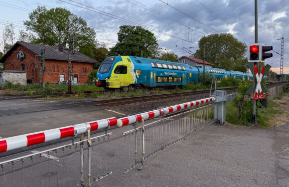 Bückeburg: Bahnübergang „Am Bahnhof“ wird voll gesperrt
