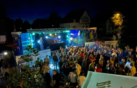 52 Jahre Kult: Minchen feiert Geburtstag mit großem Open-Air-Spektakel in Bückeburg