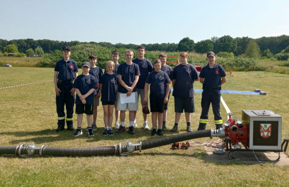Jugendfeuerwehr Hagenburg-Altenhagen überzeugt beim Wettbewerb