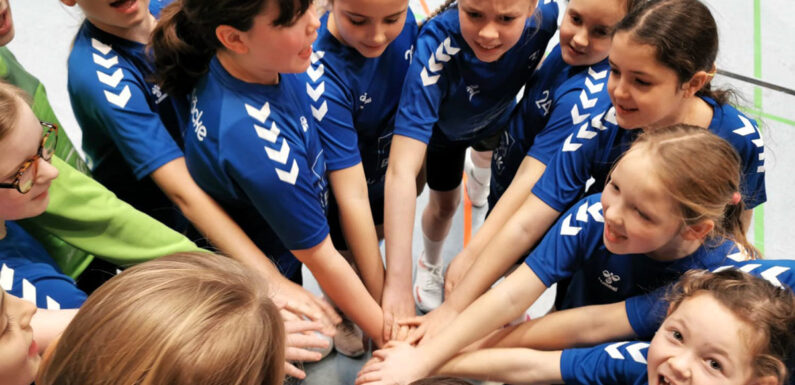 Weibliche Handballjugend des TVE Röcke in neuer Saison weiter auf dem Vormarsch