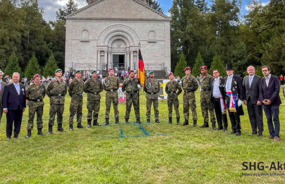 „Frieden ist ohne Freiheit nicht denkbar“: Feierliche Vereidigung von 134 Bundeswehr-Rekruten vor dem Mausoleum