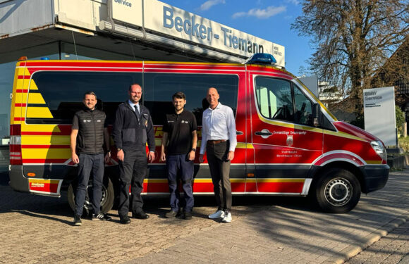 BMW-Azubis unterstützen Feuerwehr Wendthagen-Ehlen bei Fahrzeugumbau