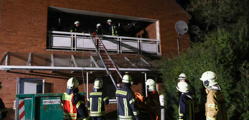 1. Zug der Kreisfeuerwehrbereitschaft Nord übt auf AWS-Gelände