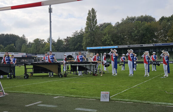 Blue Bandits Drum & Music Corps Hagenburg krönen Saison mit dem Double