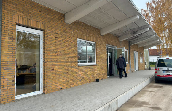 Stadthagen: DRK feiert 25 Jahre Tafel und weiht neuen Standort an der Hüttenstraße ein