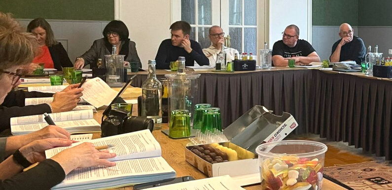 „Wir werden weiter investieren“: 53 Millionen Euro Minus im Landkreis-Haushalt 2026