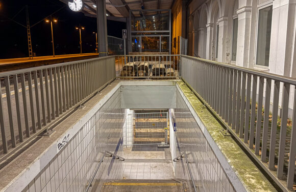 Bahnhof in Bückeburg bis Juli 2026 ohne Aufzüge