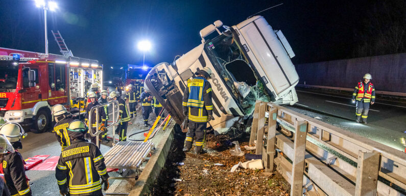 Nach schwerem LKW-Unfall: A2 bei Bad Eilsen in Richtung Dortmund gesperrt