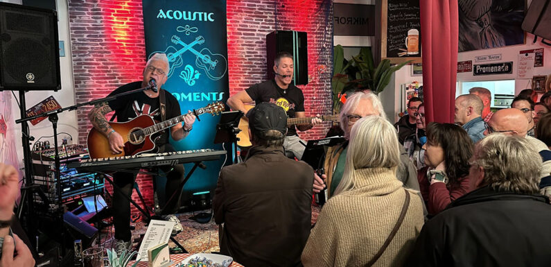 „Acoustic Moments“ live im Mikrofon-Varieté in Obernkirchen