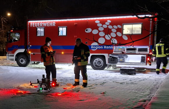 Groß angelegte Personensuche in Ahnsen mit Rettungshunden und Drohnen