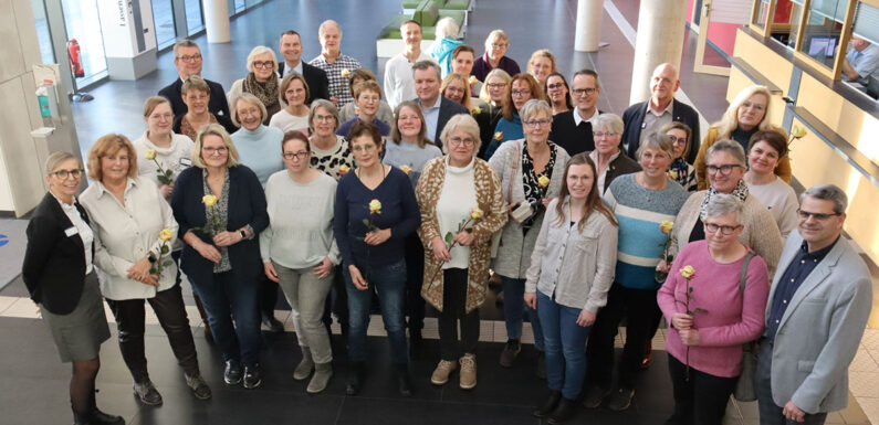 Schaumburger Klinikum ehrt langjährige Mitarbeiter